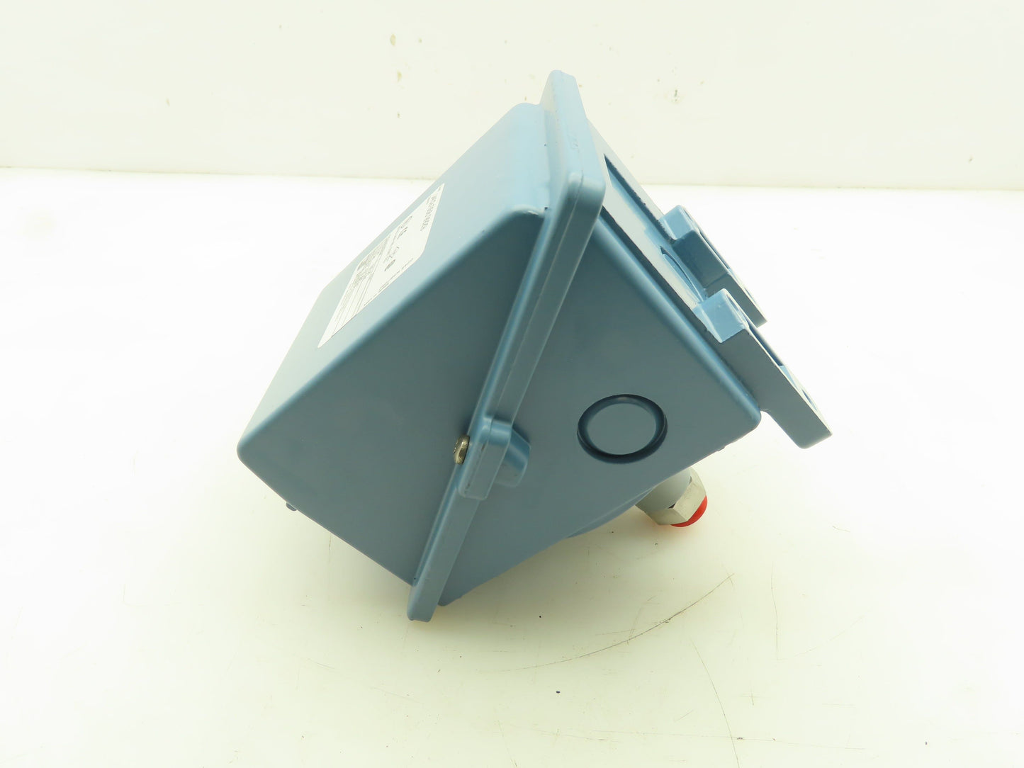 UE United Electric J402-358 9929 Pressure Switch 0-200 PSI 15A 480V 1/4" NPT 4X