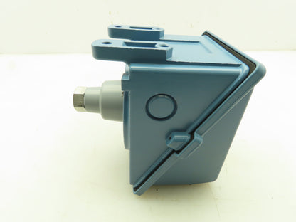 UE United Electric J402-358 9929 Pressure Switch 0-200 PSI 15A 480V 1/4" NPT 4X