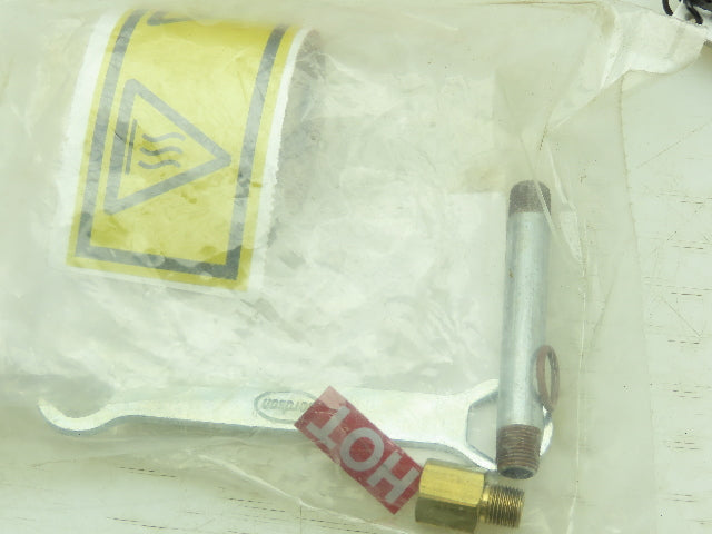 Nordson CBST-4-TF 1079707A Heater Manifold 240v 400 Watt with 2 SA11C Modules