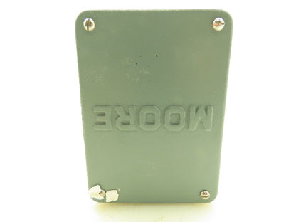 Moore 174S Pneumatic Air Pressure Transmitter M110015-1 0-6 IN H2O