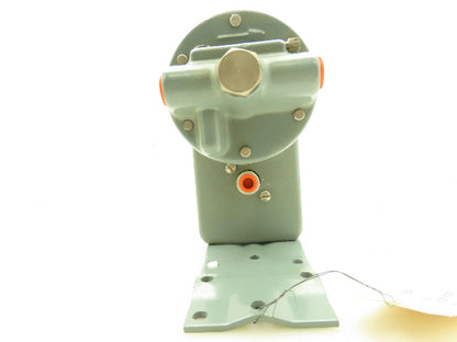 Moore 174S Pneumatic Air Pressure Transmitter M110015-1 0-6 IN H2O