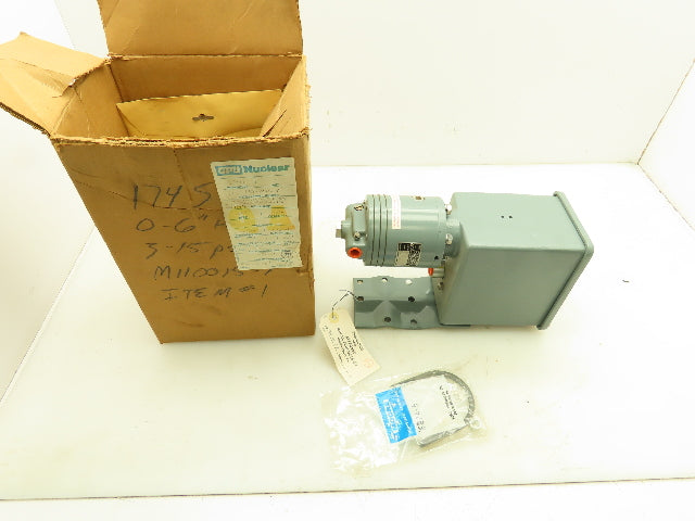 Moore 174S Pneumatic Air Pressure Transmitter M110015-1 0-6 IN H2O