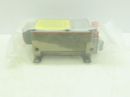 Namco EA180 21302 Rotary SNAP-LOCK Limit Switch EA180-21302