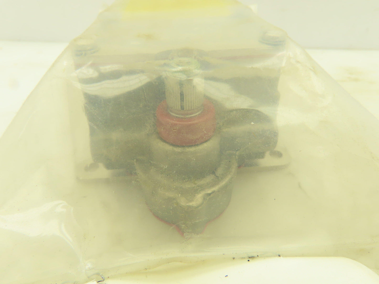 Namco EA180 21302 Rotary SNAP-LOCK Limit Switch EA180-21302