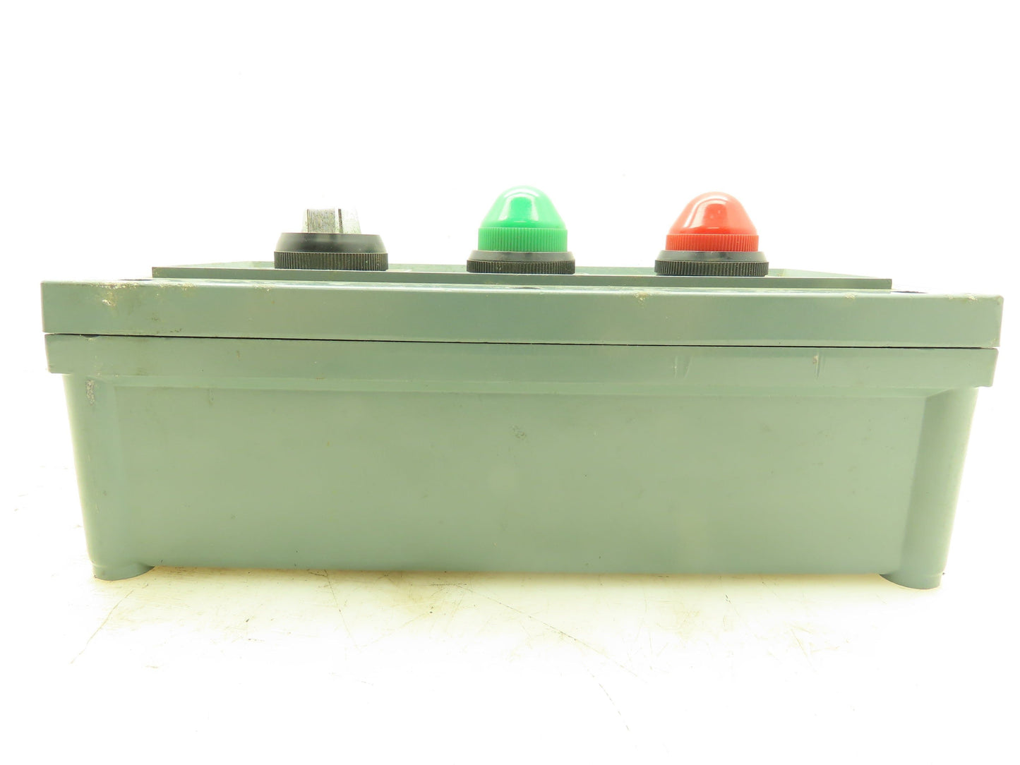 GE CR2940FC203A 2-Position Selector Switch 3.5"x 9"Enclosure  w/Light Indicator