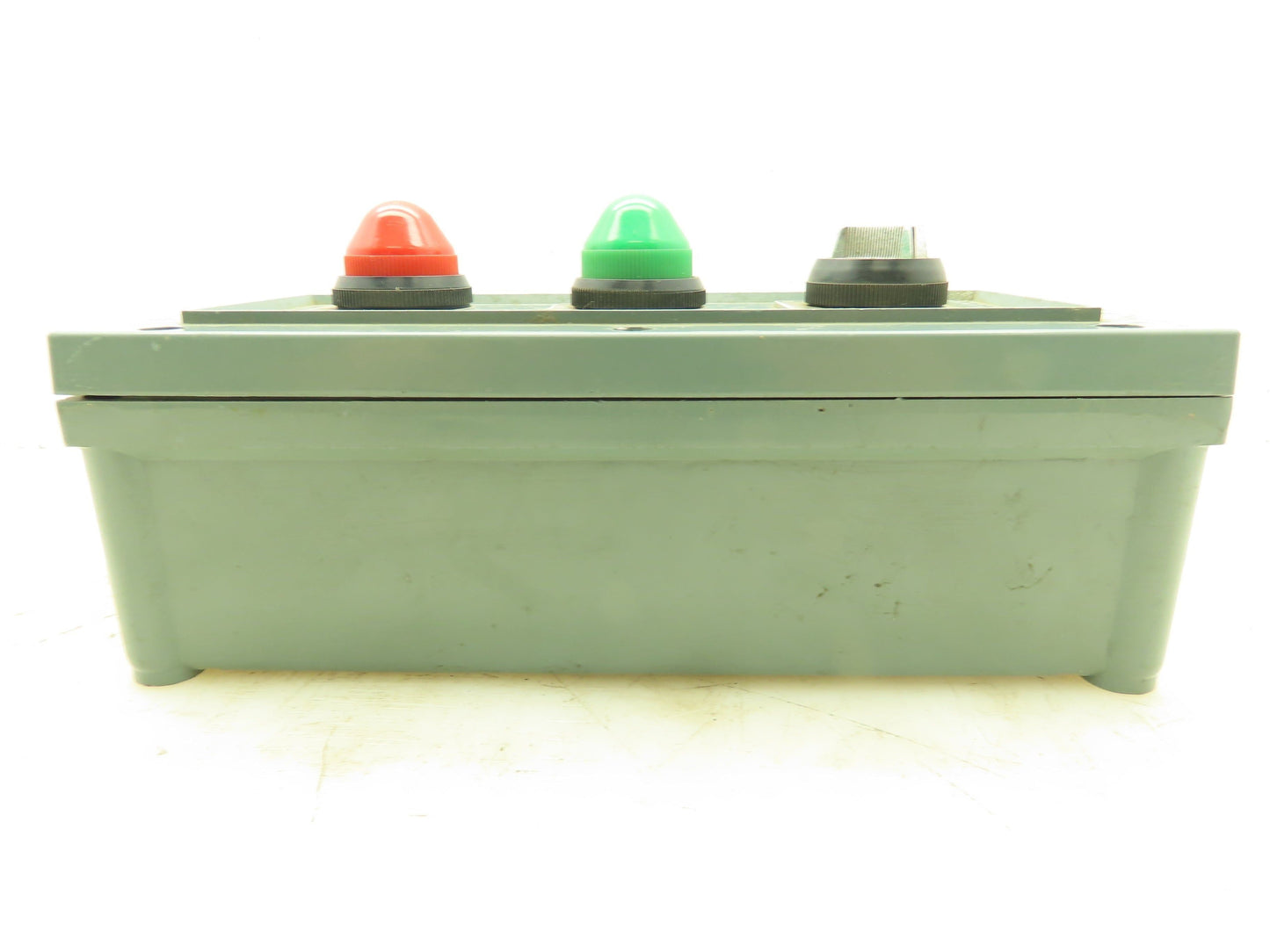 GE CR2940FC203A 2-Position Selector Switch 3.5"x 9"Enclosure  w/Light Indicator