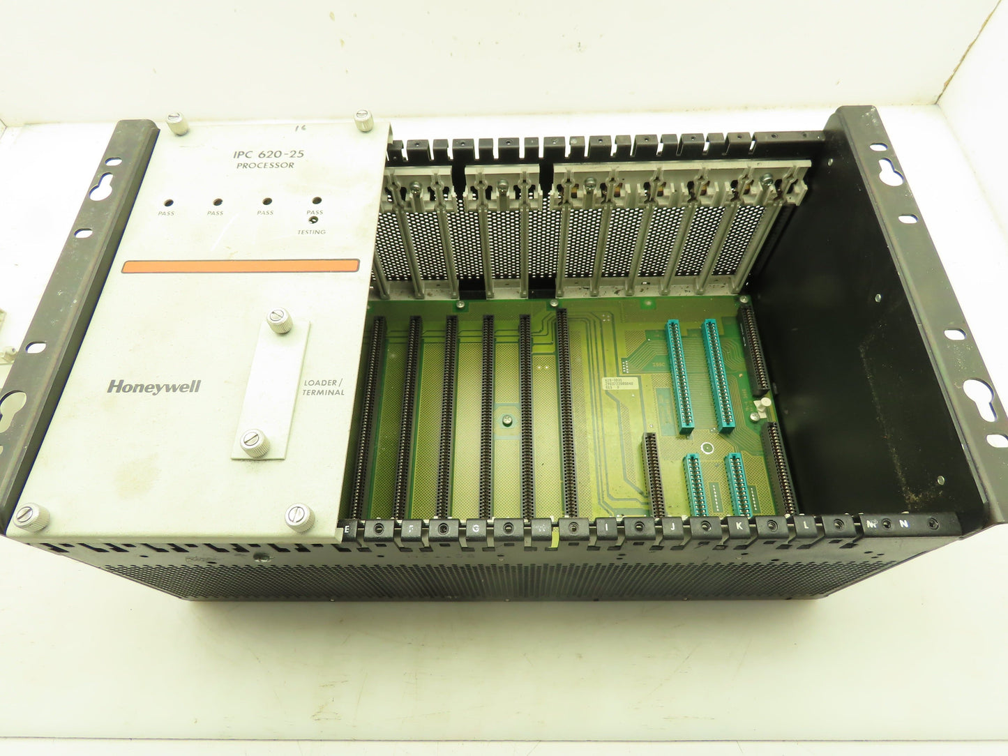 Honeywell 620-25 Processor Rack 620 Series IPC 620-3031 Circuit Board PLC