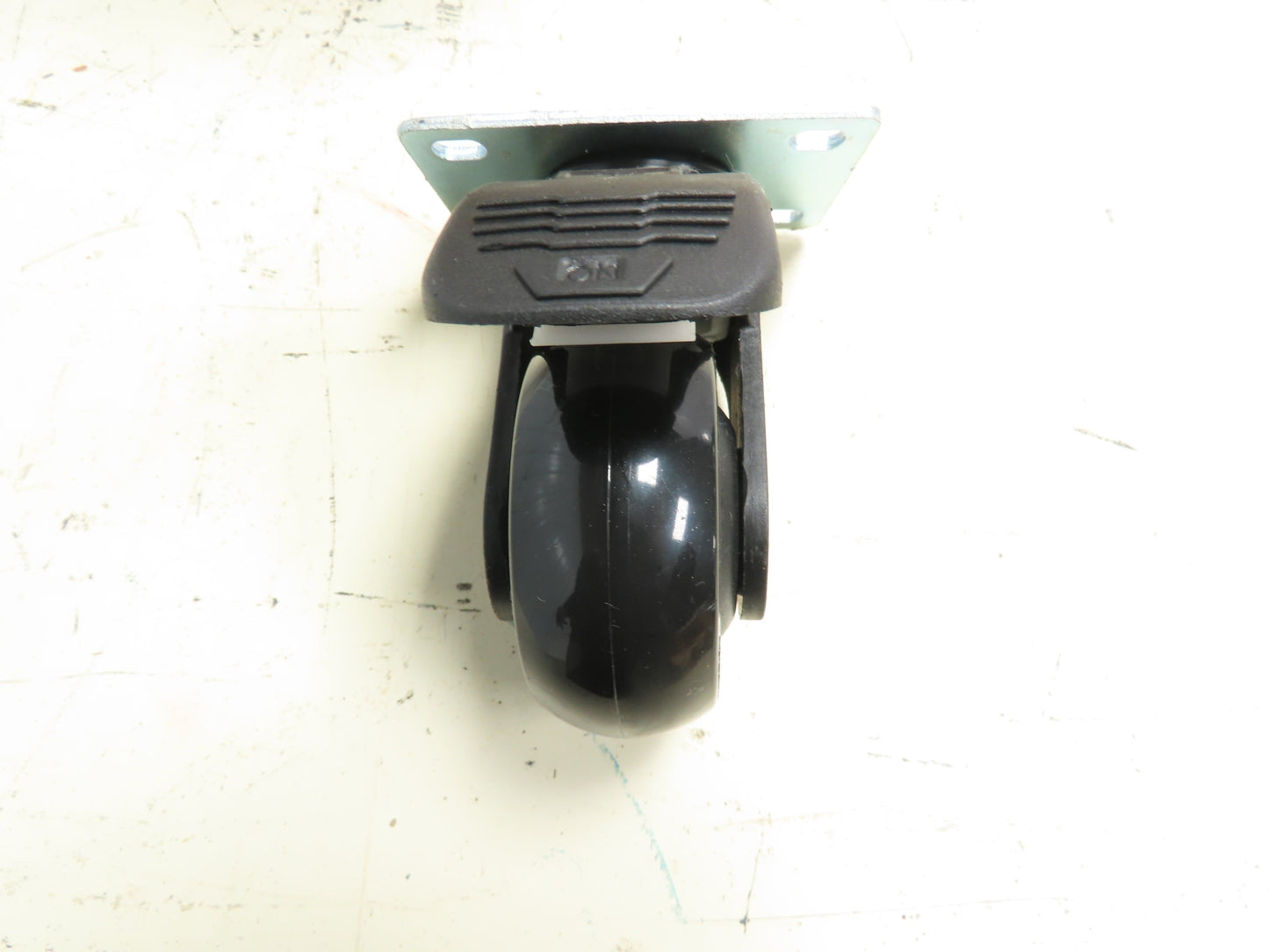 Manufacturers Supply 75MM Schioppa Swivel Caster W/Brake 3 x1-1/4" Wheel Lot of9