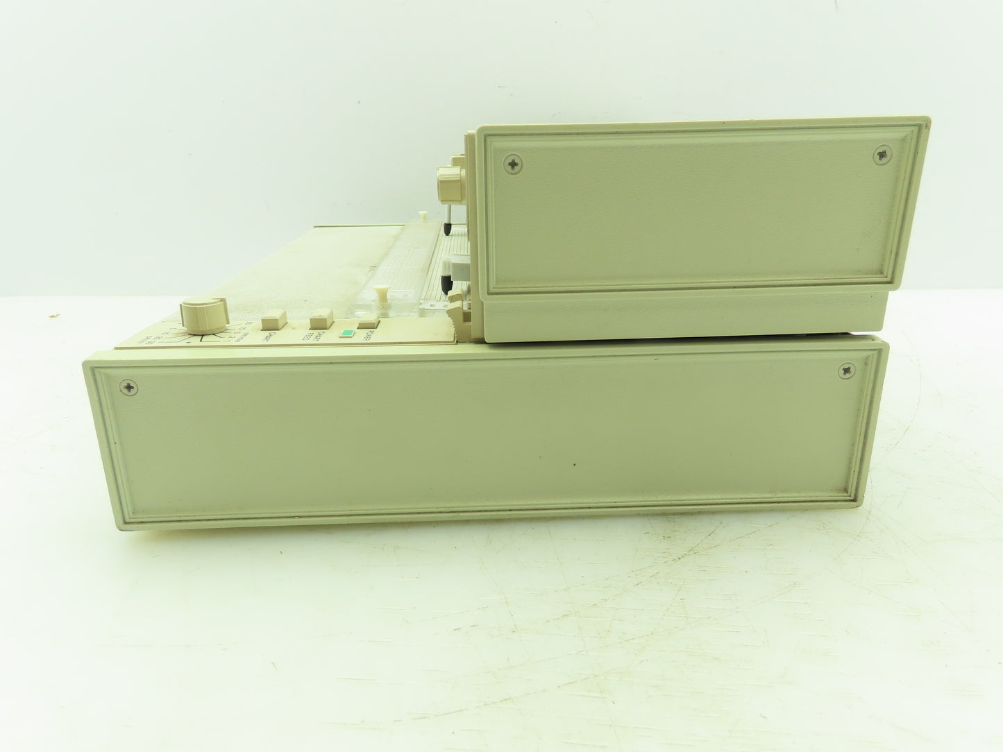Cole Parmer 2030-0000 Linear Flatbed Chart Recorder 2 Channel Thermocouple Volt
