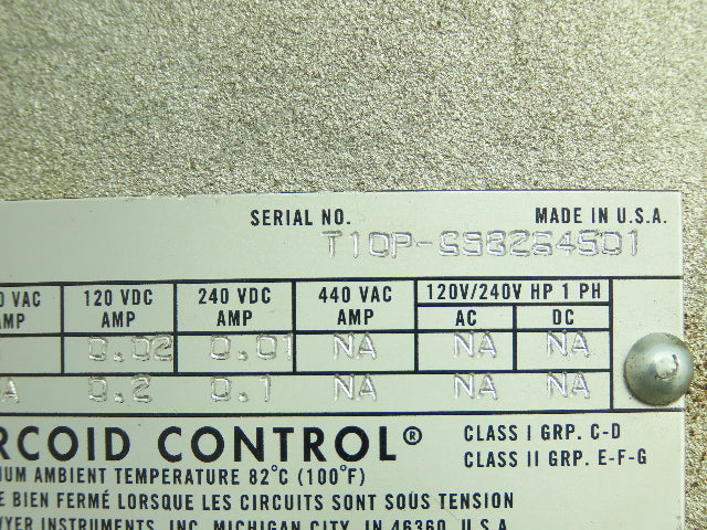 Mercoid DAE-7421-0-5S Bourdon Tube Pressure Switch 2-60PSI 240VAC Haz Location
