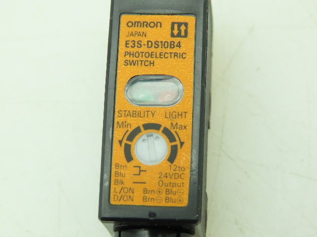 Omron E3S-DS10B4 Photoelectric Sensor Switch w/ Stability Light 12-24VDC