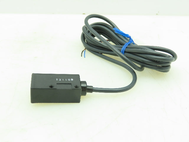 Omron E3S-DS10B4 Photoelectric Sensor Switch w/ Stability Light 12-24VDC