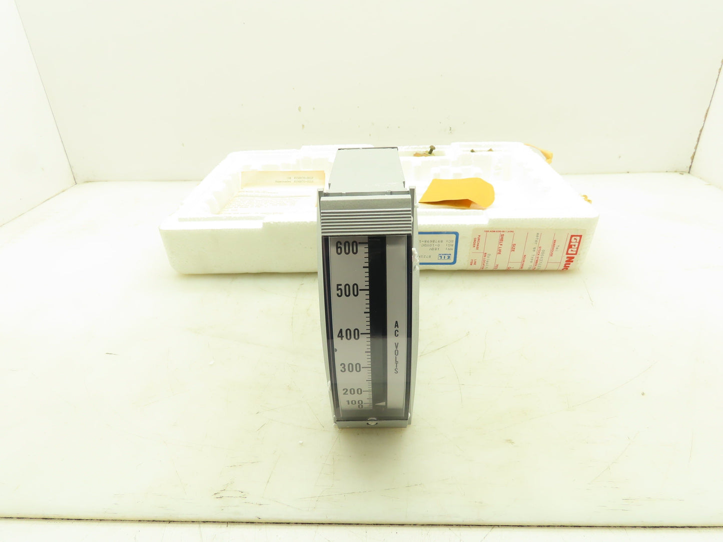 General Electric 8721MS 180 Series Switchboard Edgewise Voltage Meter 0-600VAC