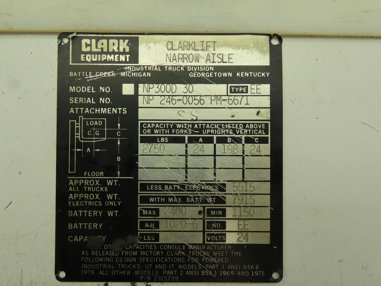 Clark NP300D 30 24 volt Electric Forklift Hydraulic Directional Valve # 2393621