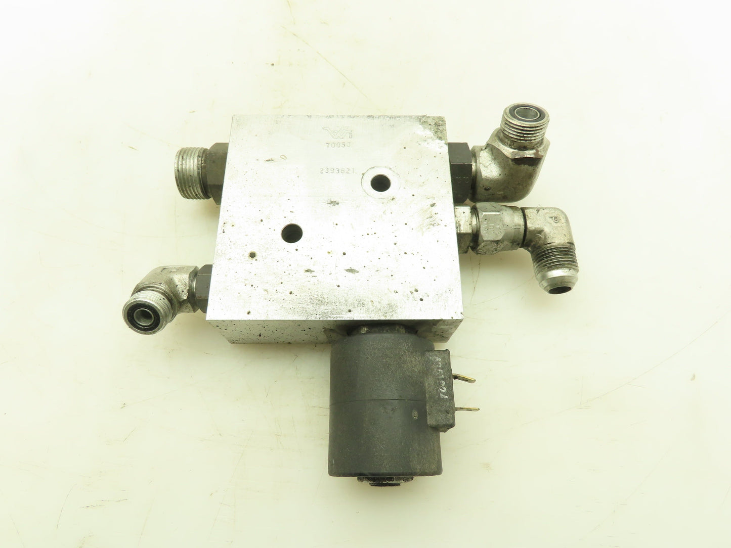 Clark NP300D 30 24 volt Electric Forklift Hydraulic Directional Valve # 2393621