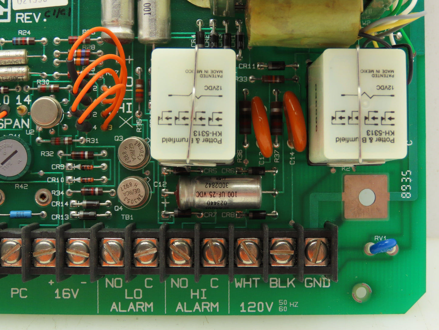 Leeds Northrup 021596 Amplifier Card 120V Alarm Card Circuit Board Panel 10-16V