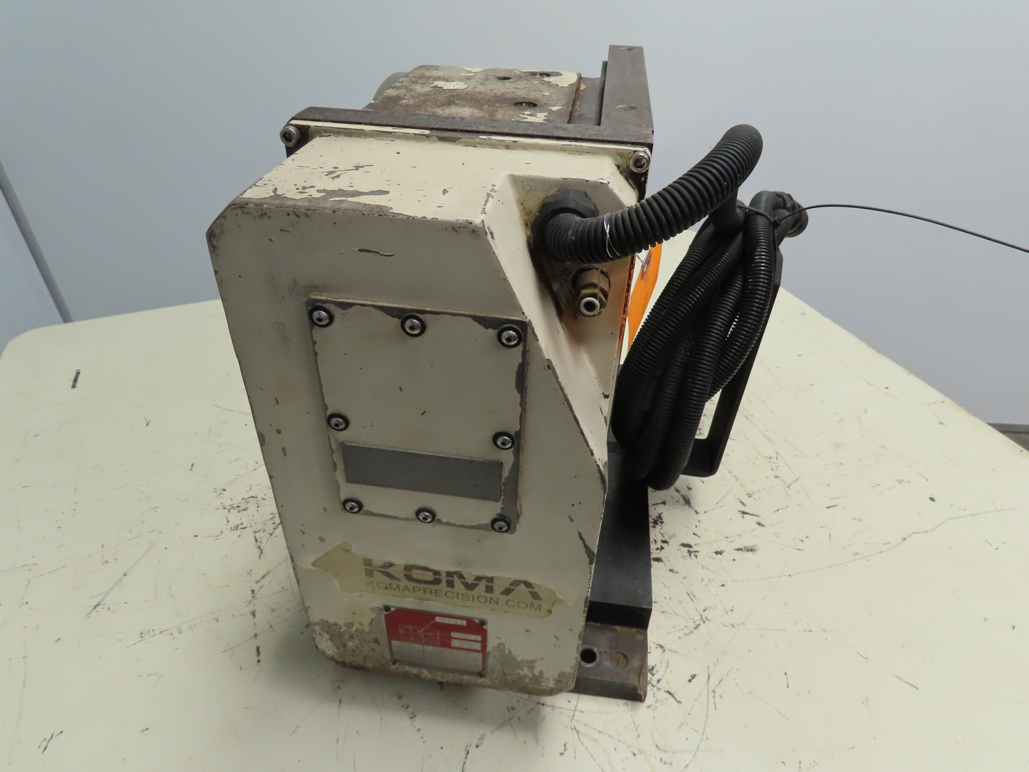 Koma Precision RNA-320R Rotary Table Servo Alpha 8i Clamping Tool Holder