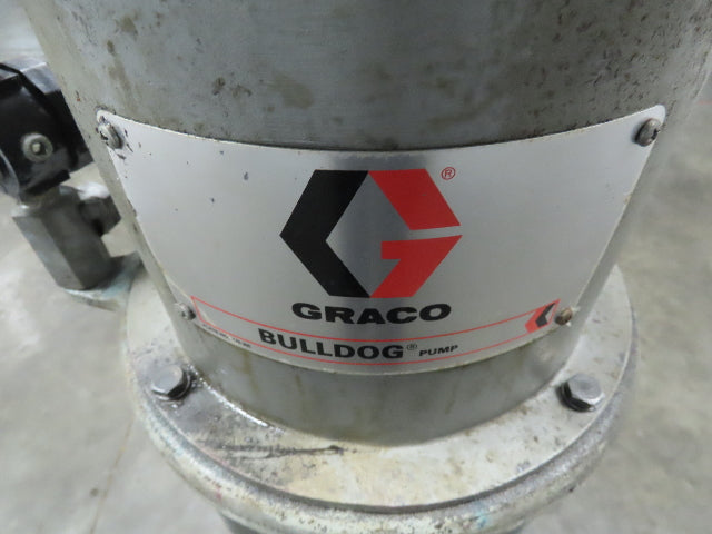Graco 233-905 Bulldog Air Motor & 5:1 Pump Assembly 210-208
