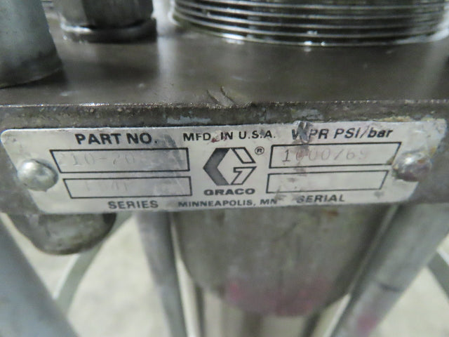 Graco 233-905 Bulldog Air Motor & 5:1 Pump Assembly 210-208