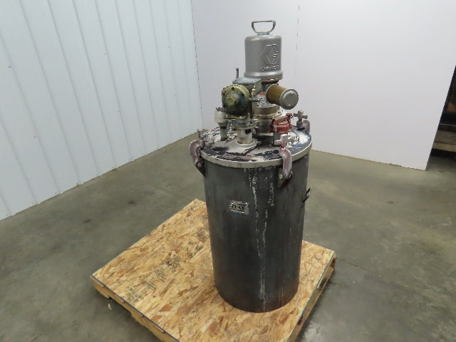 Binks 43-717 50 Gallon Steel Paint Mix Tank W/Agitator & 3:1 Graco 218-795 Pump