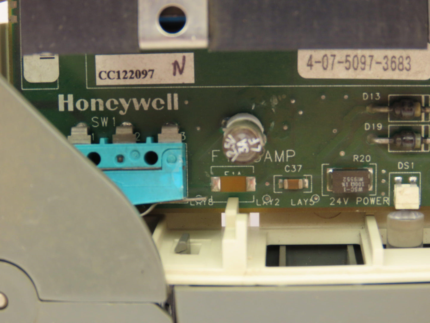 Honeywell 51401642-150 HPM I/O Link Card UCN High Performance HW G