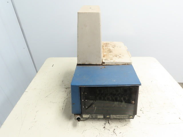 Nordson 2304 Hot Glue Melt Adhesive Applicator System 230VAC 50/60HZ 23A 5520W