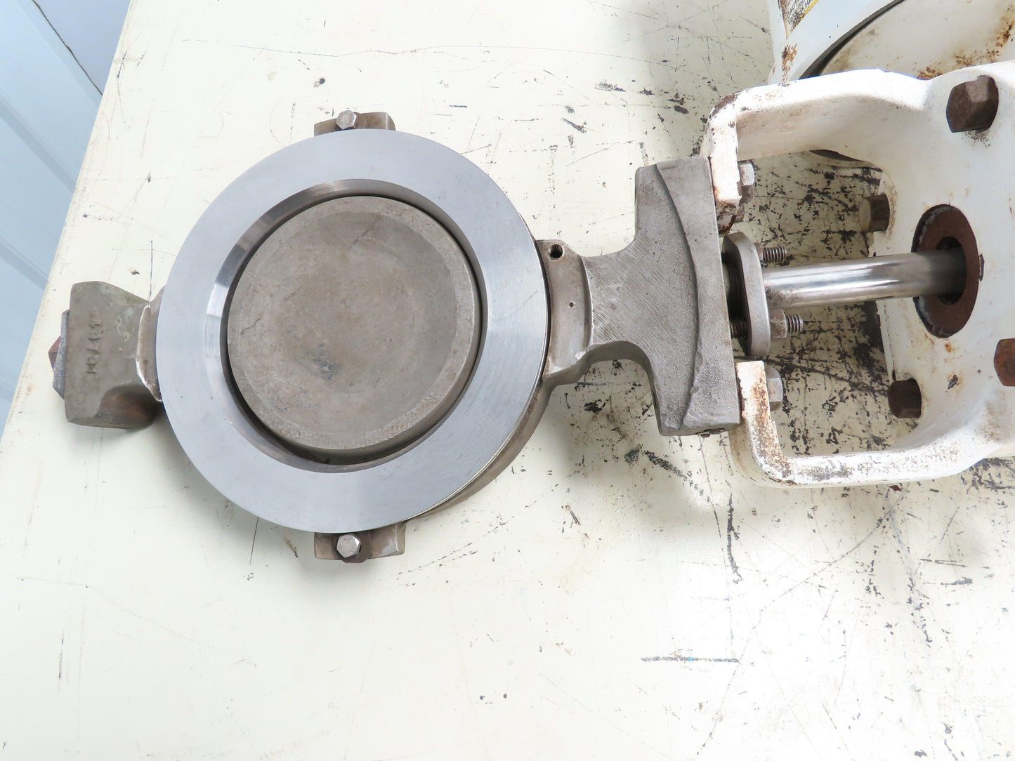 Flowserve Valdisk 6" Actuated Stainless Control Valve Assembly W/Logix 3200MD