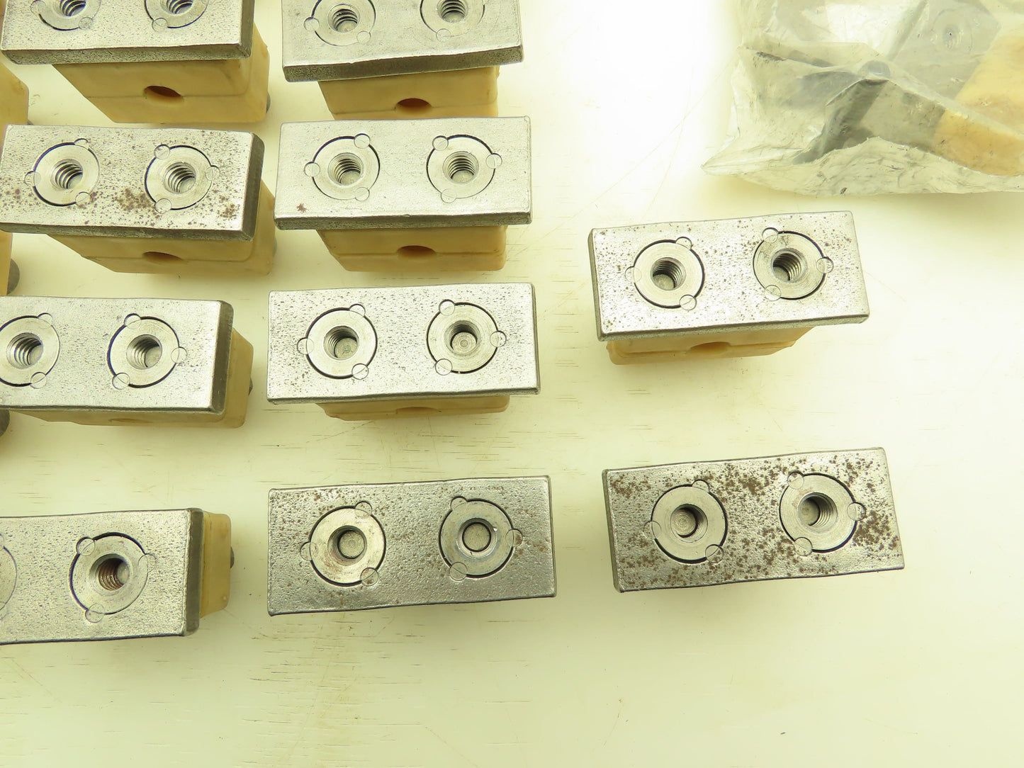 Behringer SH3050-SP 1/2" Pipe Tube Clamp Heavy Duty Zinc-Plated Steel Lot of 23