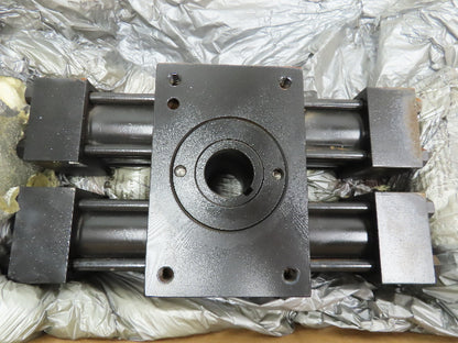 Parker HTR10-0904-AA21-C Rotary Actuator Hydraulic 1 1/4" ID 90° 10000 IN/LBS