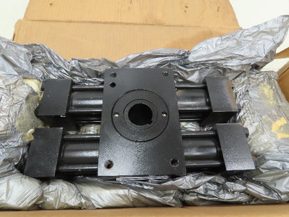 Parker HTR10-0904-AA21-C Rotary Actuator Hydraulic 1 1/4" ID 90° 10000 IN/LBS