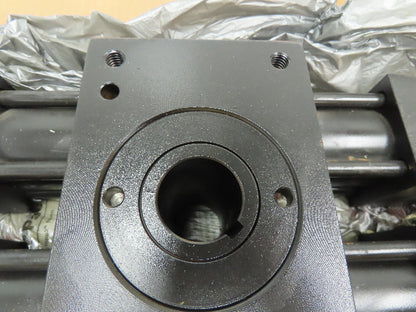 Parker HTR10-0904-AA21-C Rotary Actuator Hydraulic 1 1/4" ID 90° 10000 IN/LBS