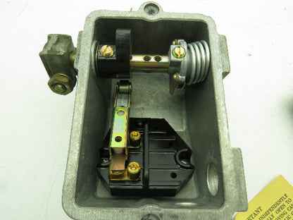 Joslyn Clark HLA-1 Heavy Duty Limit Switch 25A 600V 1P Pilot Duty A102-41252A-1