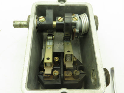 A O Smith BUL. 102 Type HLA-2 Heavy Duty Limit Switch 2-Pole *CRACK IN MECHANISM