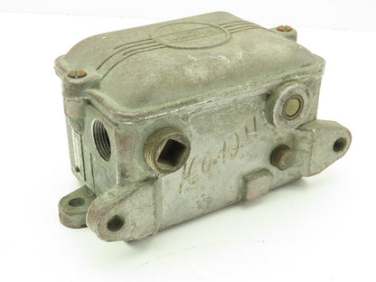 A O Smith BUL. 102 Type HLA-2 Heavy Duty Limit Switch 2-Pole *CRACK IN MECHANISM
