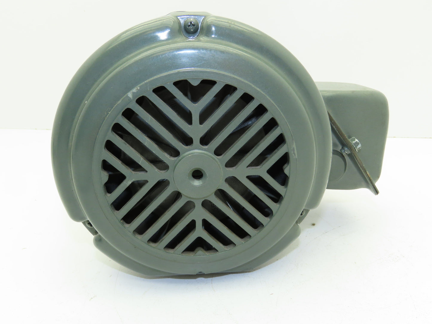 U.S. Motors T338A Energy Efficient Electric Motor 1.5HP 1740RPM 460V 3PH 145T Fr