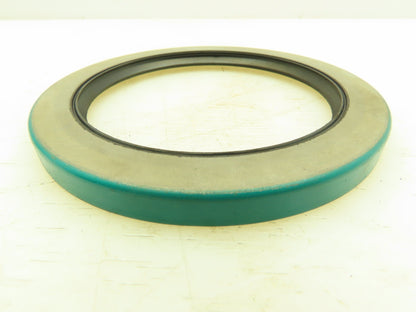 CR 40000 Double Lip Oil Seal 4.000 in Shaft, 5.251 in OD, 0.438 in Width