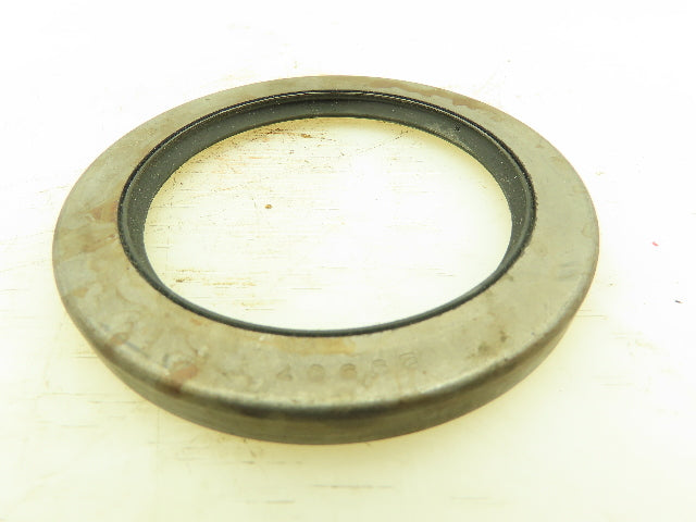 CR 29907 Double Lip Oil Seal 3.00 in Shaft, 4.003 in OD, 0.375 in Width Lot of 4