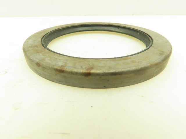 CR 29907 Double Lip Oil Seal 3.00 in Shaft, 4.003 in OD, 0.375 in Width Lot of 4