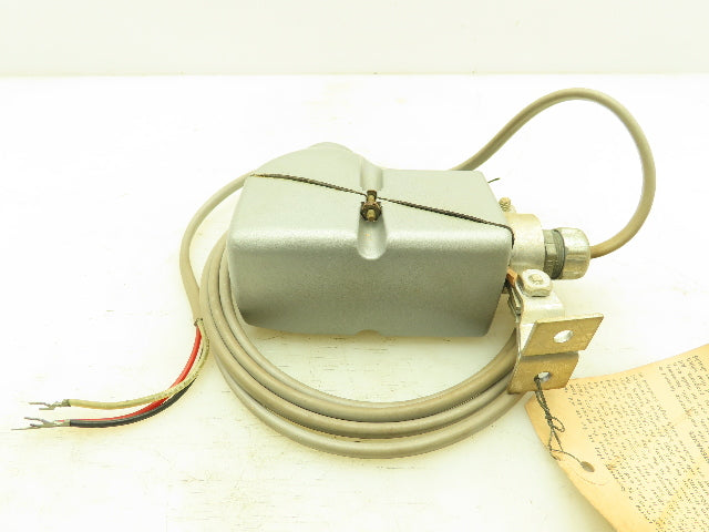General Electric CR7505-P GE Phototube Holder Light Sensor Vintage Photo Eye