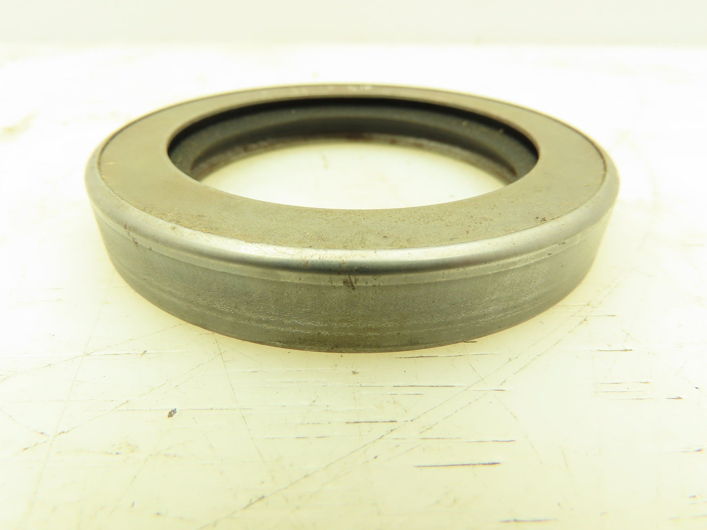 CR 22477 Oil Seal 2-1/4" Shaft Dia; 3-1/4" Housing Bore; 1/2" Width