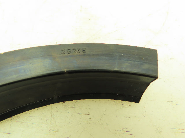 Garlock Klozure 23 3435 2- Split Oil Seals 6.50 in Shaft, 8.0 in OD, 0.750 in W