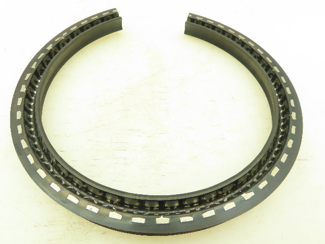 Garlock Klozure 23 3435 2- Split Oil Seals 6.50 in Shaft, 8.0 in OD, 0.750 in W