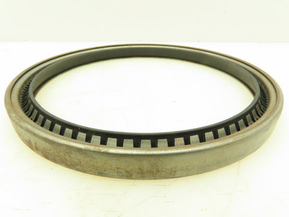 Garlock Klozure 53X3436 Oil Seal 6.625 in Shaft 7.625 in OD 0.625 in W. Lot of 2