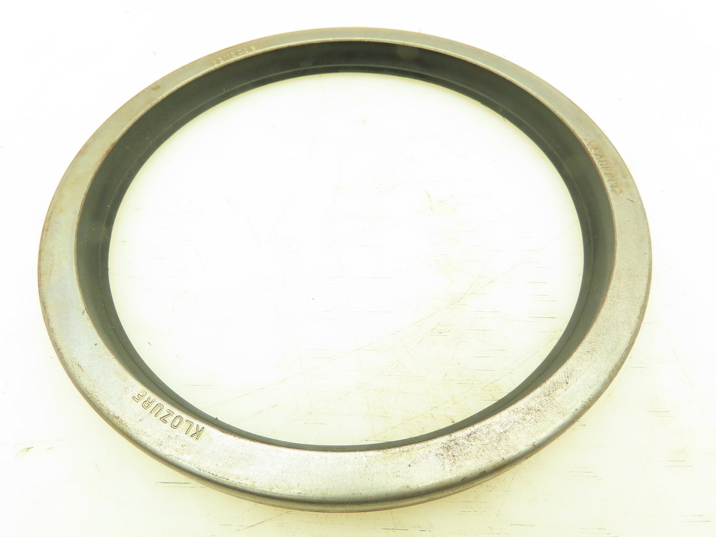 Garlock Klozure 53X3436 Oil Seal 6.625 in Shaft 7.625 in OD 0.625 in W. Lot of 2