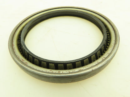 Garlock Klozure 53 X 2441 21086-2441 Oil Seal 3.688" Shaft, 4.75" OD, 0.5" Width