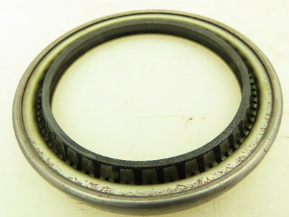 Garlock Klozure 53 X 2441 21086-2441 Oil Seal 3.688" Shaft, 4.75" OD, 0.5" Width