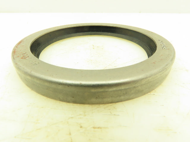 Garlock Klozure 53 X 2366 21086-2366 Oil Seal 3.50" Shaft 4.50" OD 0.50" Width
