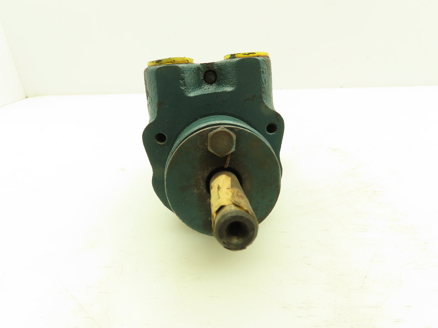 Roper 18AP02 Hydraulic Lubrication Gear Pump 7.2 GPM 300 PSI 3/8" NPT 1/2" Shaft