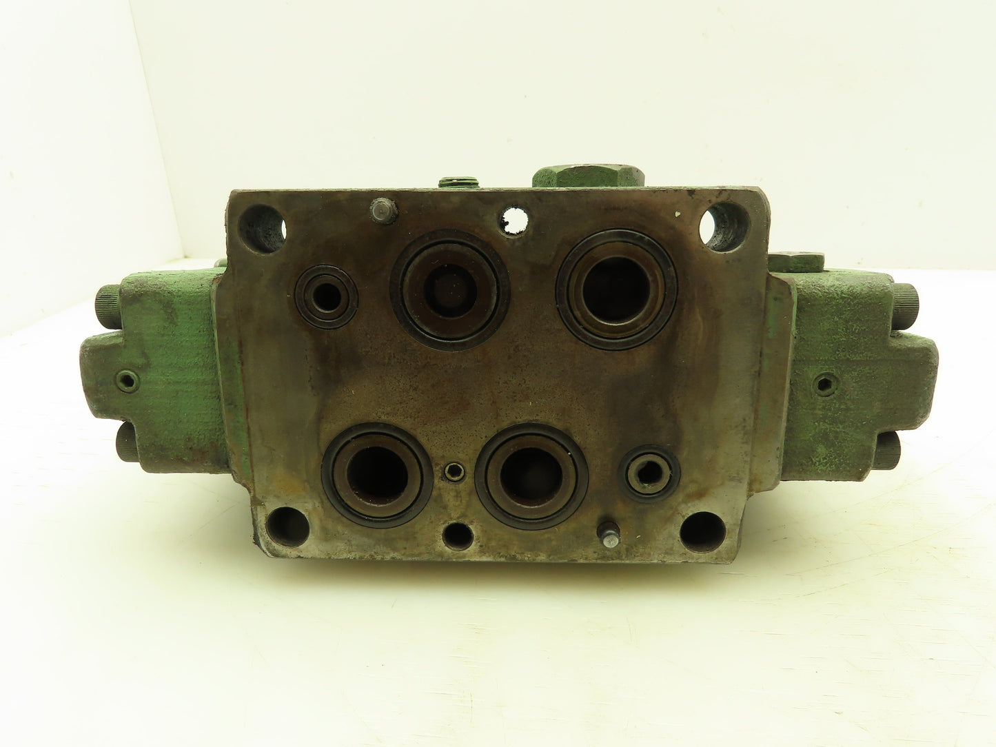 Double A QM6-175-TCWCH Hydraulic Solenoid Control Valve 220V