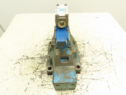 Vickers DG5S4-10-2C-2-M-W-D-53 Hydraulic Directional Control Solenoid Valve 220V